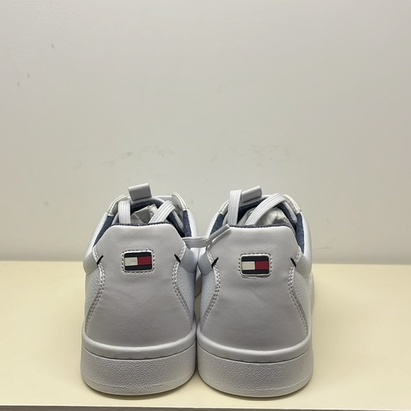 Tommy Hilfiger White Converse Men’s Size 9 (NWOT) - Picture 4 of 6